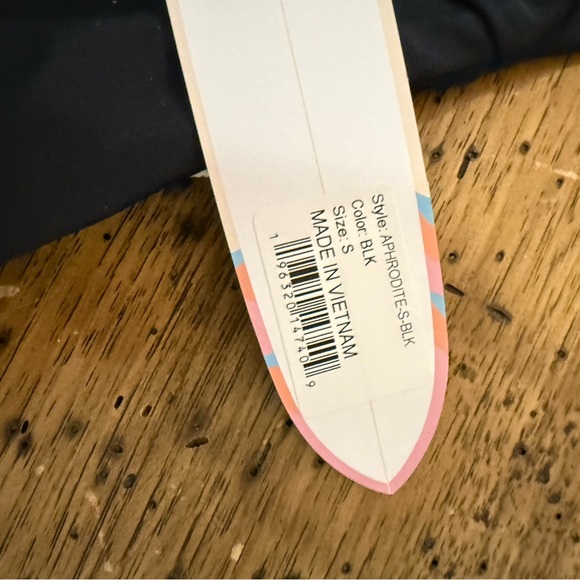 Jolyn Aphrodite swim surf bikini top size small - Picture 2 of 8